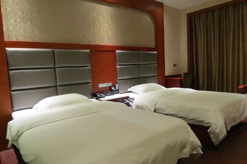 Longwang Business Hotel Liuzhou المظهر الخارجي الصورة
