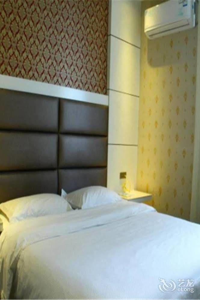 Longwang Business Hotel Liuzhou المظهر الخارجي الصورة